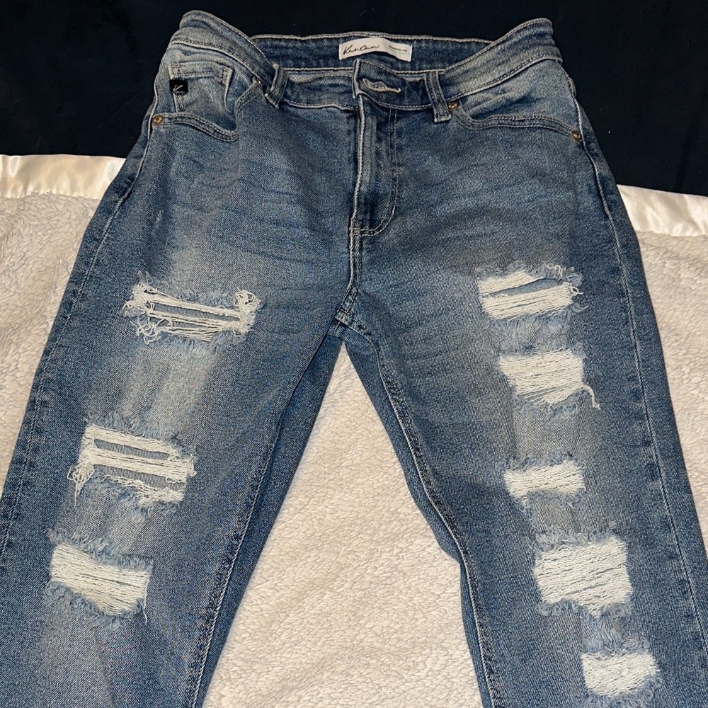 Distressed KanCan Blue Jeans